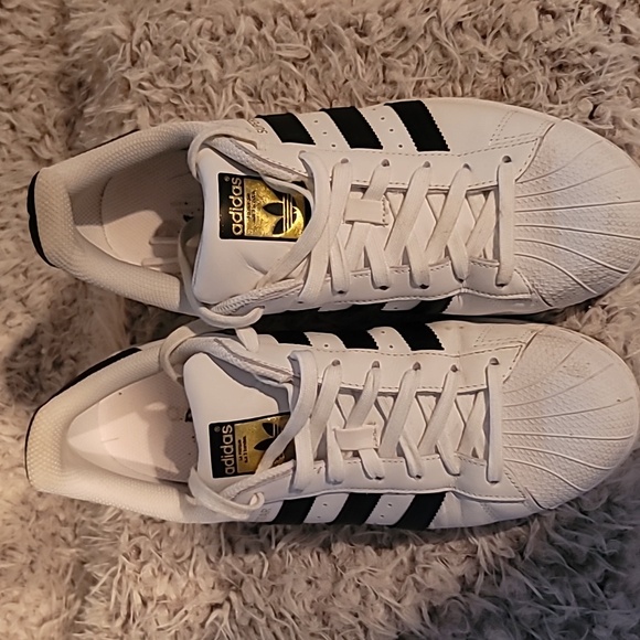 ORIGINALS Adidas SUPERSTAR White with Black Lines Sneakers - Picture 3 of 7